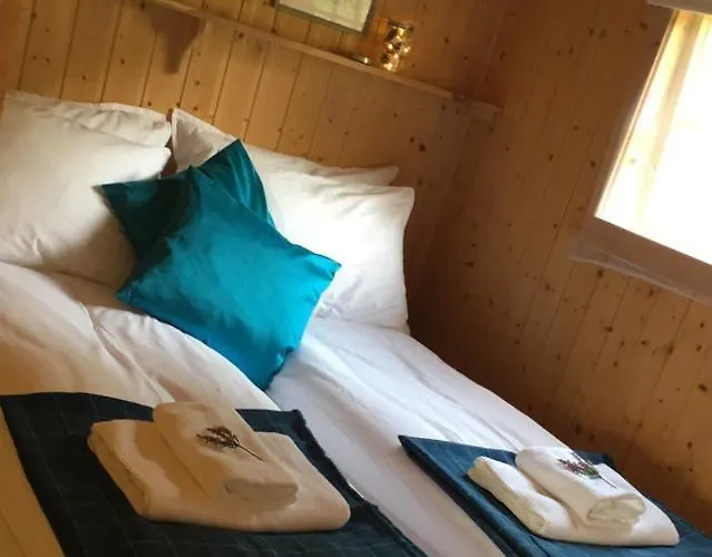 Lodge Tustna Ladestasjon